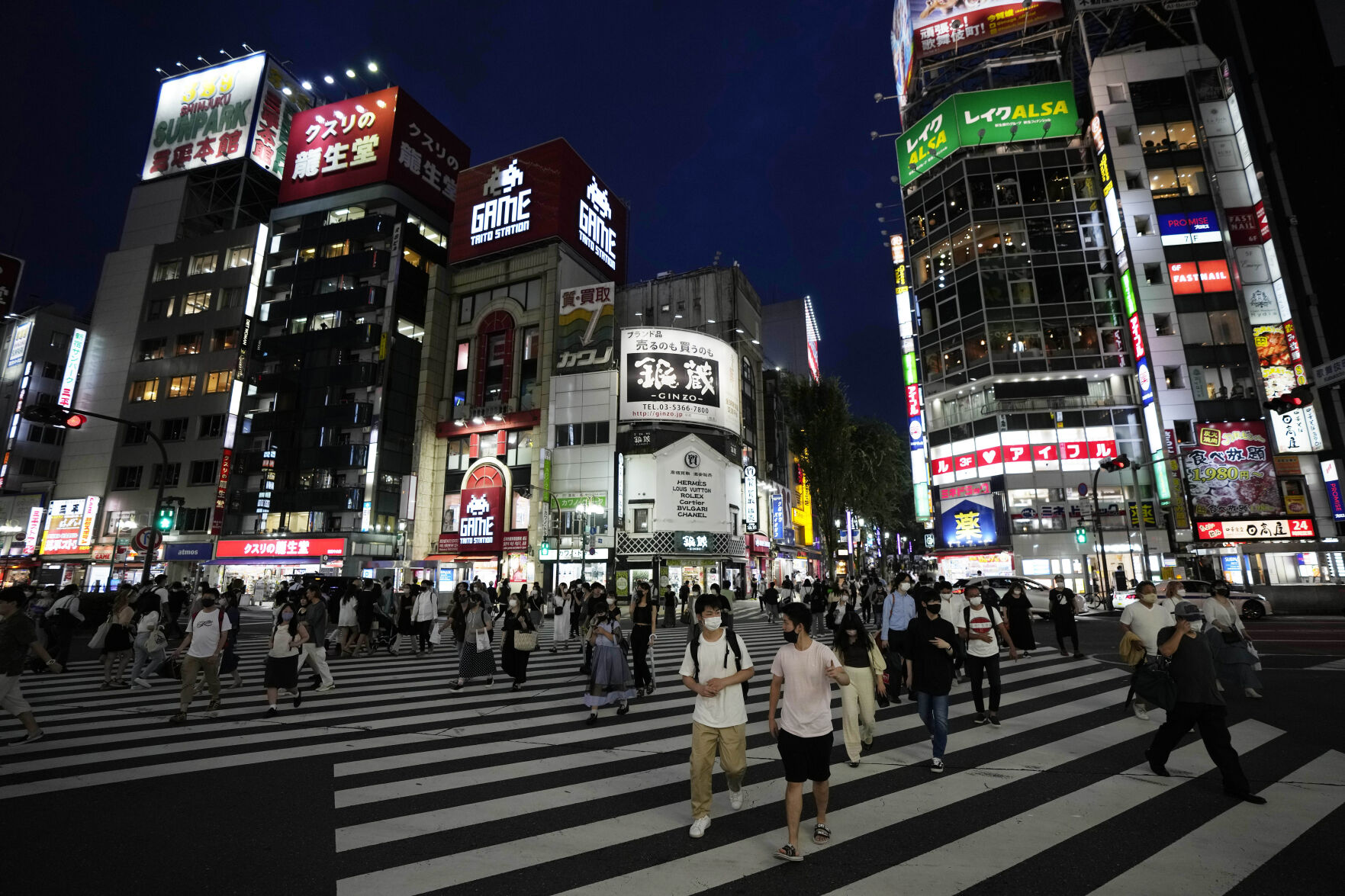 APTOPIX Virus Outbreak Japan